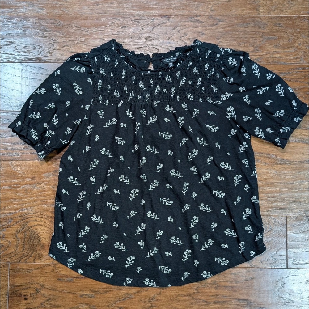 Lucky Brand Black Floral Smocked‎ Neck Puff Sleeve Top Womens M/M (20x23)